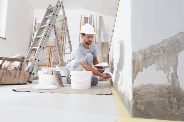 Best Commercial Painting  in Salyersville, KY